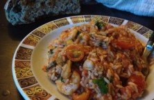 Rice with mixed sea food and bread