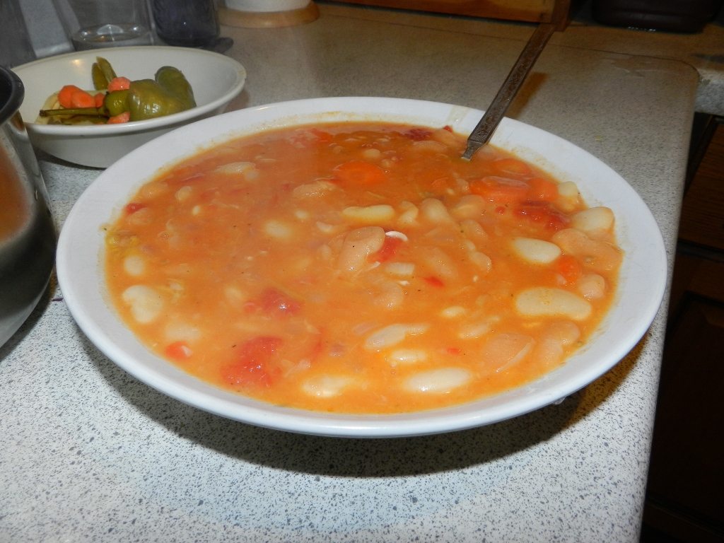 Fasolada: the greek traditional bean soup