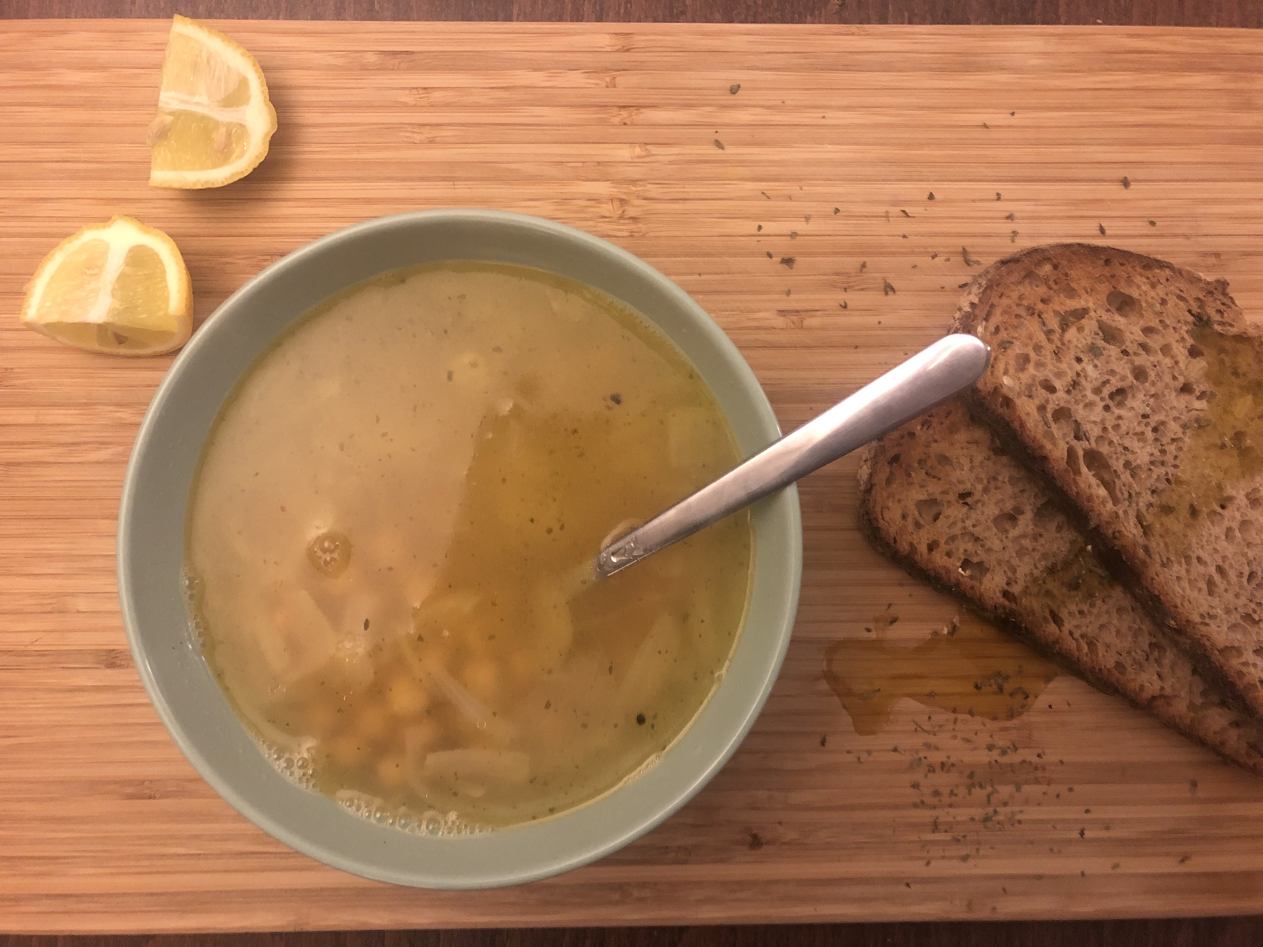 Hot chickpea soup recipe with lemon